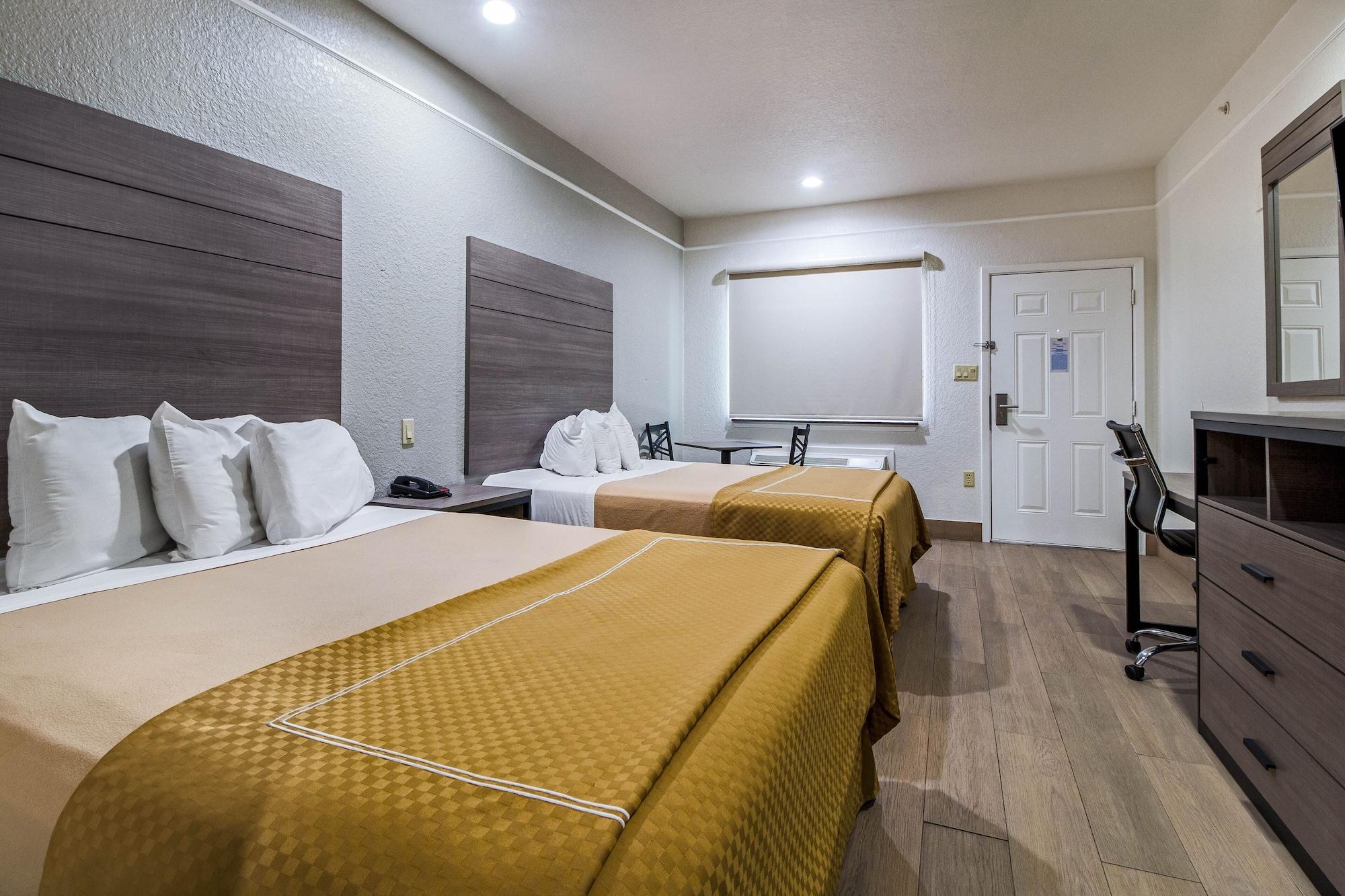 Scottish Inn And Suites Бейтаун Екстериор снимка